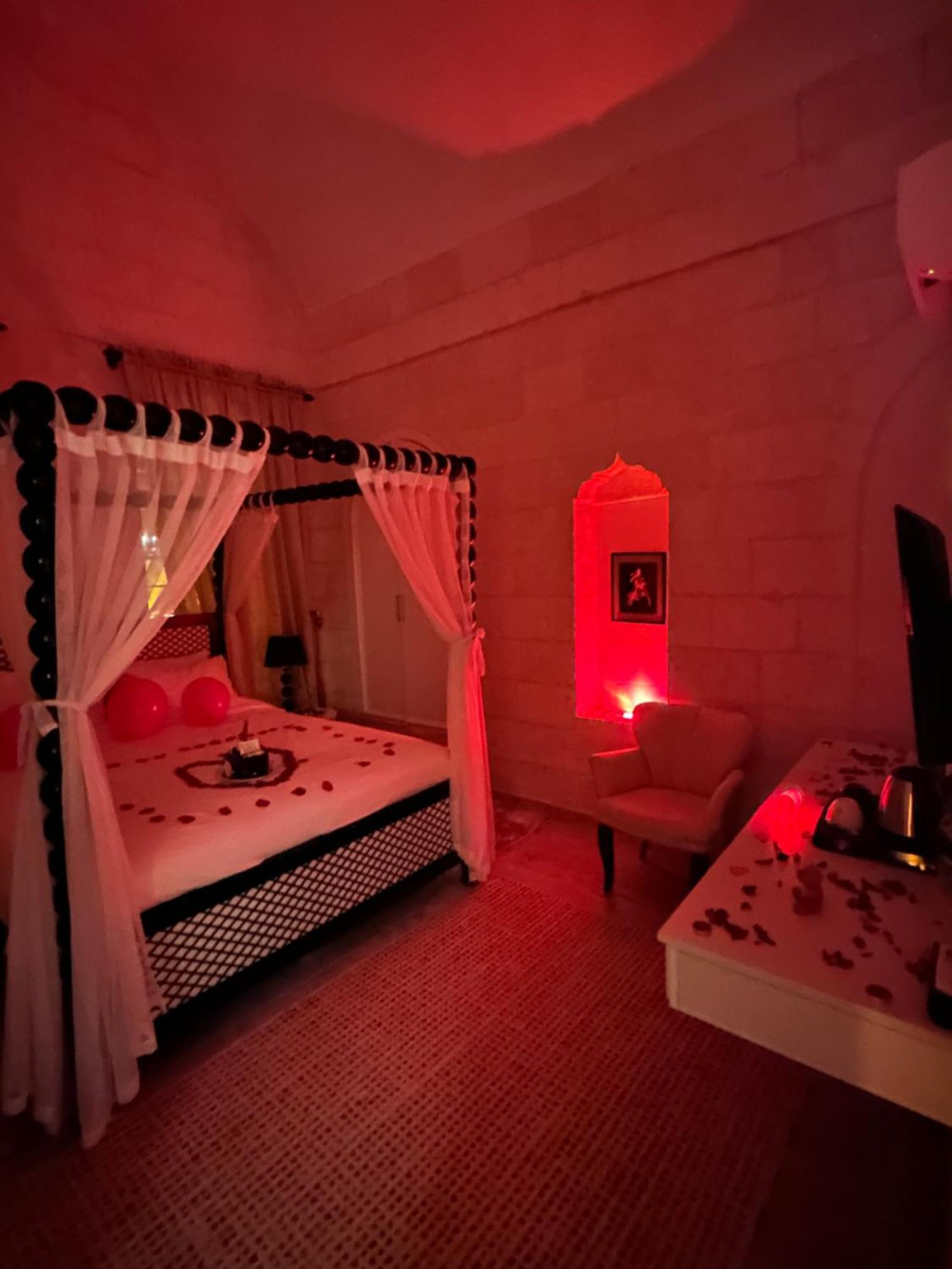 Kasri Mezopotamya Hotel Midyat ภายนอก รูปภาพ